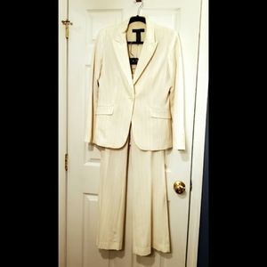 NY&Co Ivory Cream White Pinstripe Pants Suit